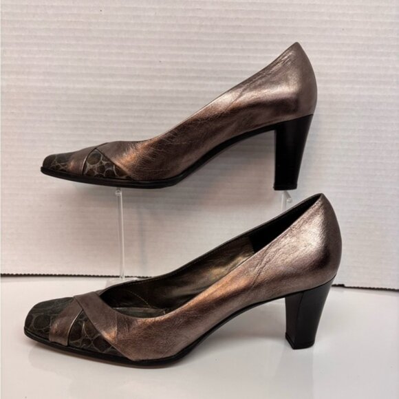 Shoes - Roberto Capucci Metallic Bronze and Black Block Heel Pumps